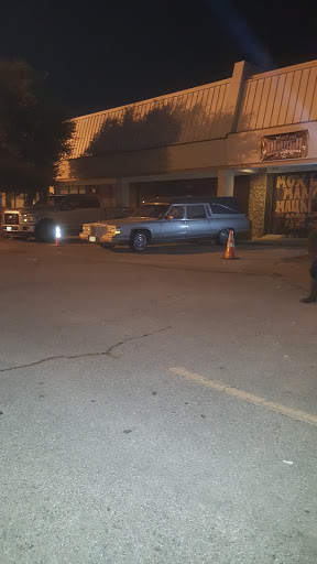 Haunted House «Moxley Manor Haunted House», reviews and photos, 510 Harwood Rd, Bedford, TX 76021, USA