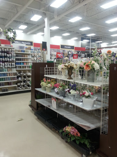Craft Store «Michaels», reviews and photos, 180 S Mannheim Rd, Hillside, IL 60162, USA