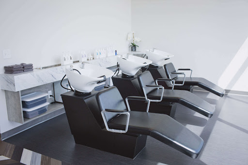 Hair Salon «Heat Blowdry Bar and Wax Studio Hair Salon», reviews and photos, 1591 Tullamore St, Mankato, MN 56001, USA