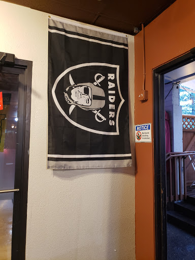 Sports Bar «Stadiums Sports Bar», reviews and photos, 16065 SE McLoughlin Blvd, Oak Grove, OR 97267, USA