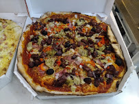 Plats et boissons du Pizzeria Pizza Mario Thierry à Perpignan - n°6