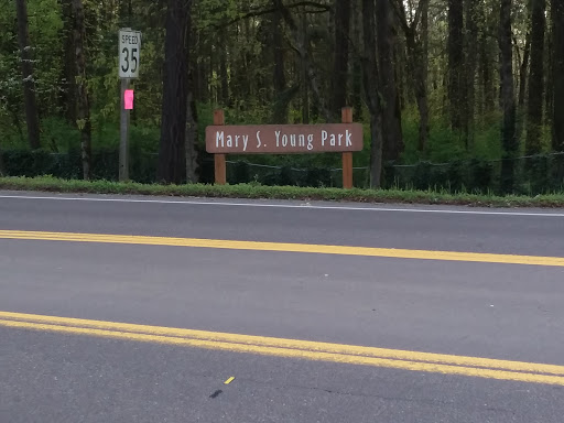 Park «Mary S. Young Park», reviews and photos, 19900 Willamette Dr, West Linn, OR 97068, USA