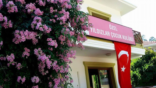 Yıldızlar Çocuk Kulübü