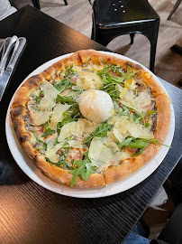 Pizza du Pizzeria DELICES & CO à Ozoir-la-Ferrière - n°11