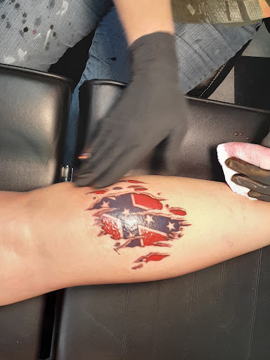 Tattoo Shop «Chrome Halo Tattoo & Body Piercing», reviews and photos, 517 W Main St, Murfreesboro, TN 37129, USA