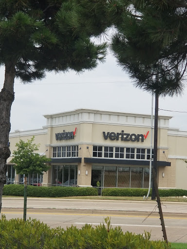 Cell Phone Store «Verizon», reviews and photos, 145 FM1382 #100, Cedar Hill, TX 75104, USA