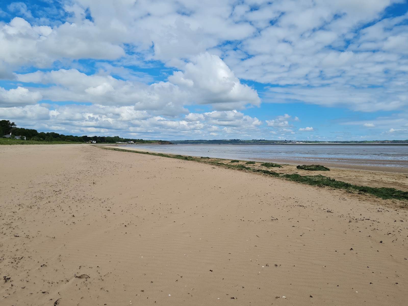 Fotografija Woodstown Beach z svetel pesek površino