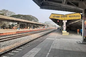 Hasimara Railway Station image