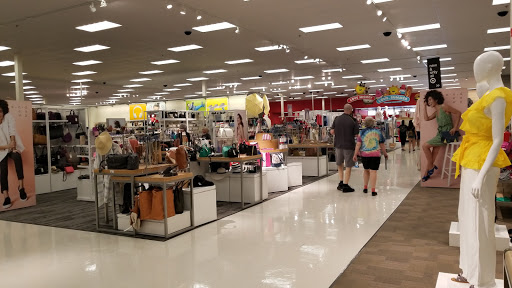 Department Store «Target», reviews and photos, 600 Chauvet Dr, Pittsburgh, PA 15275, USA
