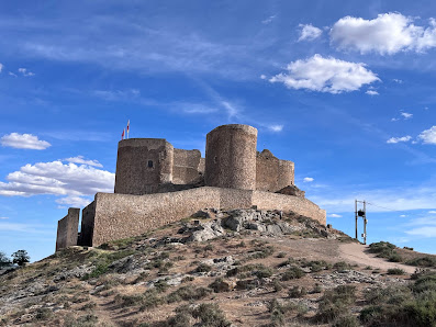 Castillo de Consuegra Cerro Calderico, s/n, 45700 Consuegra, Toledo, España
