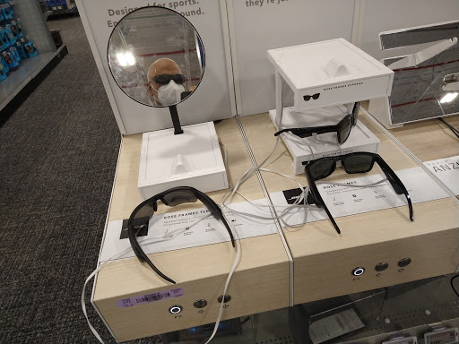 Electronics Store «Best Buy», reviews and photos, 610 Exterior Street, Bronx, NY 10451, USA