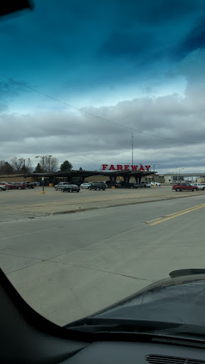 Grocery Store «Fareway Grocery», reviews and photos, 102 W Anson St, Marshalltown, IA 50158, USA