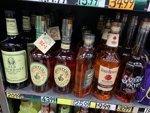 Liquor Store «Cortelyou Wine & Liquor Co», reviews and photos, 1524 Cortelyou Rd, Brooklyn, NY 11226, USA