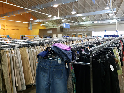 Thrift Store «Goodwill Store and Donation Center», reviews and photos, 3401 Fredericksburg Rd, San Antonio, TX 78201, USA