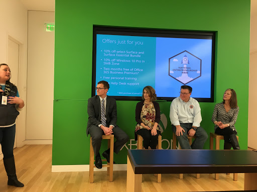 Computer Store «Microsoft Store - Park Meadows Mall», reviews and photos, 8505 Park Meadows Center Dr #2095, Lone Tree, CO 80124, USA