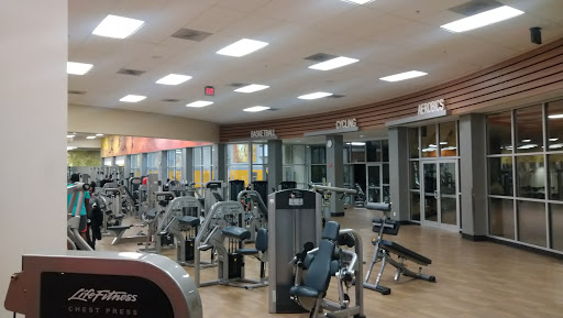 Gym «LA Fitness», reviews and photos, 8616 Cameron St, Silver Spring, MD 20910, USA