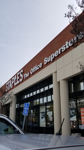 Office Supply Store «Staples», reviews and photos, 6816 Katella Ave, Cypress, CA 90630, USA