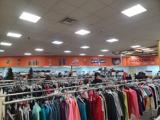 Non-Profit Organization «Walkersville Goodwill Retail Store & Donation Center», reviews and photos, 8425 Woodsboro Pike, Walkersville, MD 21793, USA