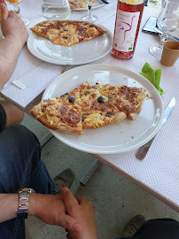 Plats et boissons du Restaurant D'Pizza à Bruniquel - n°4