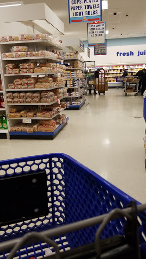 Grocery Store «ShopRite of Commerce St.-Stamford, CT», reviews and photos, 1990 W Main St, Stamford, CT 06902, USA