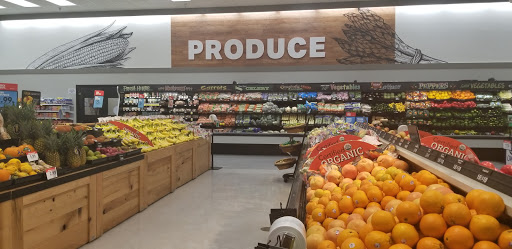 Grocery Store «Schnucks», reviews and photos, 501 Beltline Rd, Collinsville, IL 62234, USA