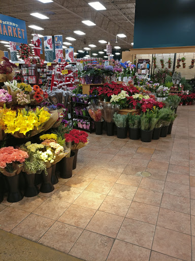 Grocery Store «Fred Meyer», reviews and photos, 6100 E Lake Sammamish Pkwy SE, Issaquah, WA 98029, USA