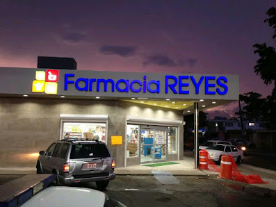 Farmacia Reyes 2/The Market-calle Paraná 1689 Av. Paraná, San Juan, 00926, Puerto Rico