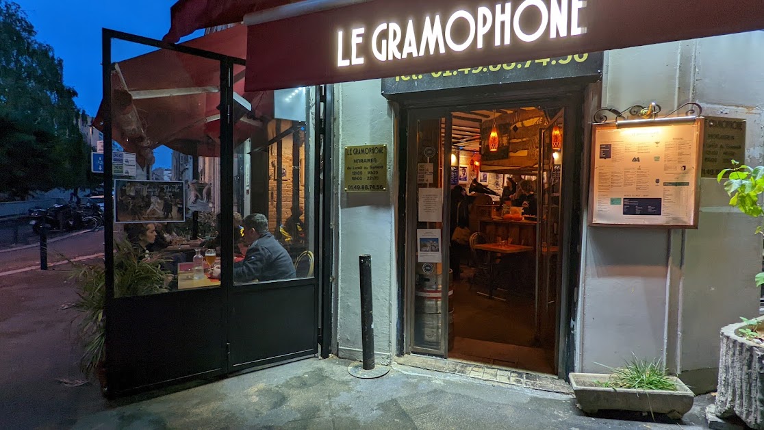 Gramophone à Montreuil (Seine-Saint-Denis 93)