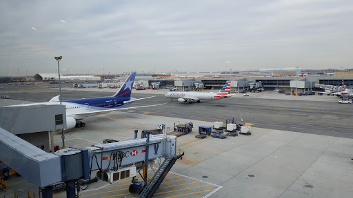 American Airlines Hangar 5A image 2