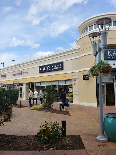 Outlet Mall «The Outlet Shoppes», reviews and photos, 915 Ridgewalk Pkwy, Woodstock, GA 30188, USA