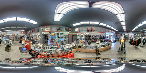 Motorcycle Dealer «Moto United - Beach Cities - Suzuki Polaris Yamaha», reviews and photos, 10401 Alondra Blvd, Bellflower, CA 90706, USA