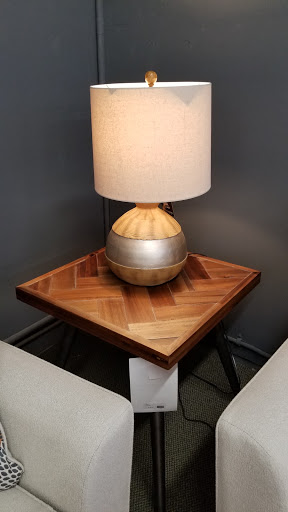 Mattress Store «Delta Mattress & Sofa Outlet Store», reviews and photos, 705 4th St, Eureka, CA 95501, USA