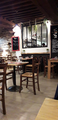Atmosphère du Restaurant Le Tire Bouchon à Lannion - n°12