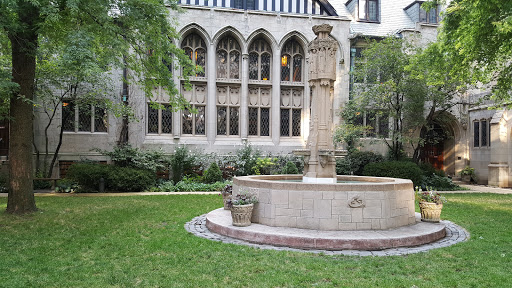 Sportswear Store «Columbia Sportswear», reviews and photos, 830 N Michigan Ave, Chicago, IL 60611, USA