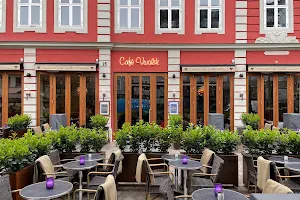 Cafe Vivaldi image