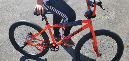 Bicycle Store «Riverside Cycle Haverhill», reviews and photos, 1 Ginty Blvd, Haverhill, MA 01830, USA