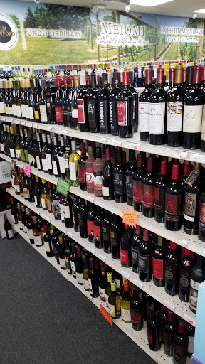 Liquor Store «Wareham Liquors Inc», reviews and photos, 419 Main St, Wareham, MA 02571, USA