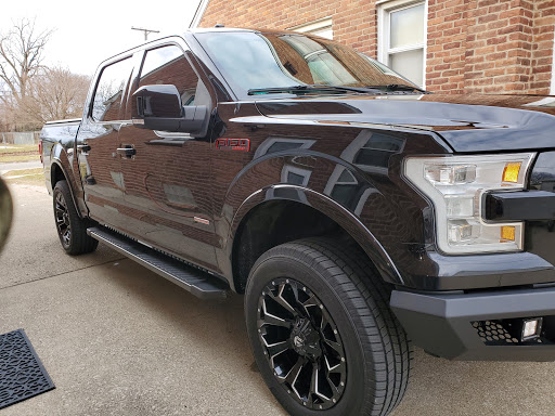 Auto Body Shop «Car City Complete, LLC», reviews and photos, 18417 Telegraph Rd, Brownstown Charter Twp, MI 48174, USA