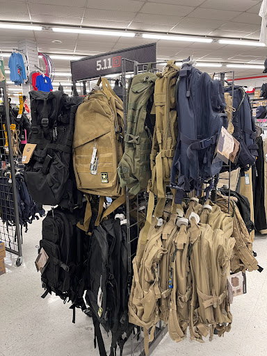 Sporting Goods Store «Big 5 Sporting Goods», reviews and photos, 3132 Stevens Creek Blvd, San Jose, CA 95117, USA