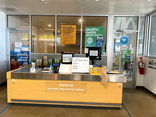 Pet Supply Store «Petco Animal Supplies», reviews and photos, 1255 Raritan Rd #140, Clark, NJ 07066, USA