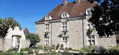 Mairie de Sauveterre-de-Béarn à Sauveterre-de-Béarn