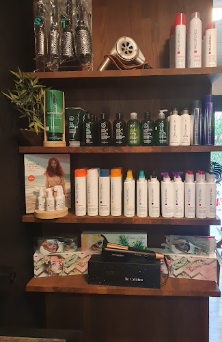 Vintage coiffure Öffnungszeiten