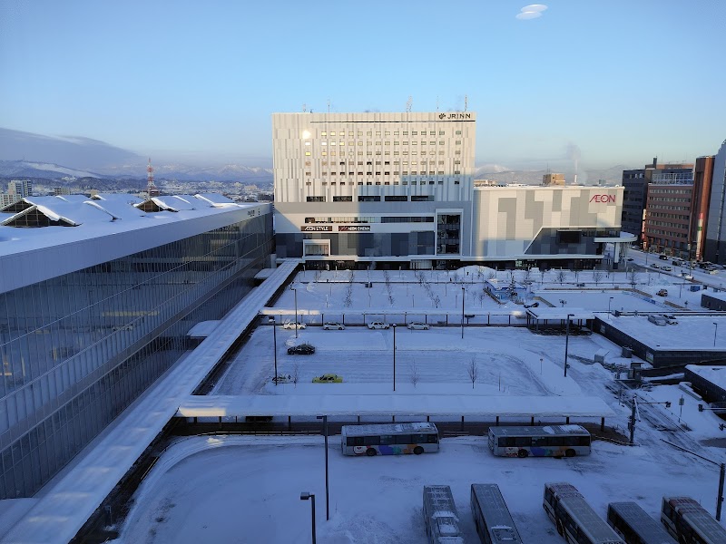 ツルハビルディング旭川駅前