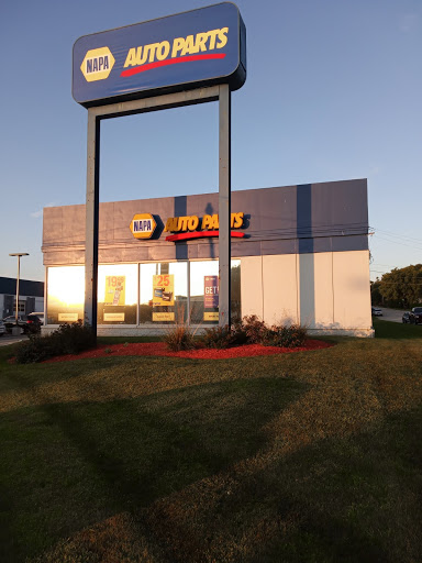 Auto Parts Store «NAPA Auto Parts - Genuine Parts Company», reviews and photos, 3649 S Point Terrace, Milwaukee, WI 53221, USA
