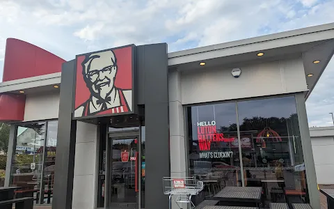 KFC Luton - Hatters Way Retail Park image