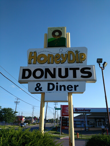 Donut Shop «HoneyDip Donuts», reviews and photos, 4480 Kenny Rd, Columbus, OH 43220, USA