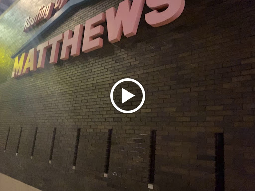 Roofing Contractor «Matthews Roofing», reviews and photos, 3739 W North Ave, Chicago, IL 60647, USA