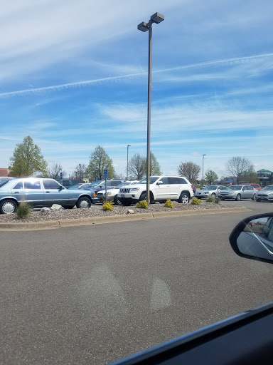 Thrift Store «Goodwill - Apple Valley», reviews and photos