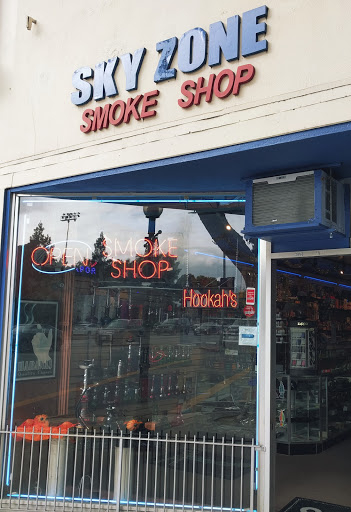 Tobacco Shop «Sky Zone Smoke Shop», reviews and photos, 2664 Broadway, Redwood City, CA 94063, USA