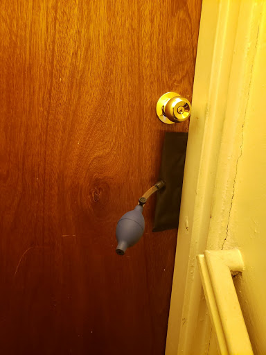 Locksmith «The Locksmith House», reviews and photos, 880 Wyckoff Ave, Brooklyn, NY 11237, USA